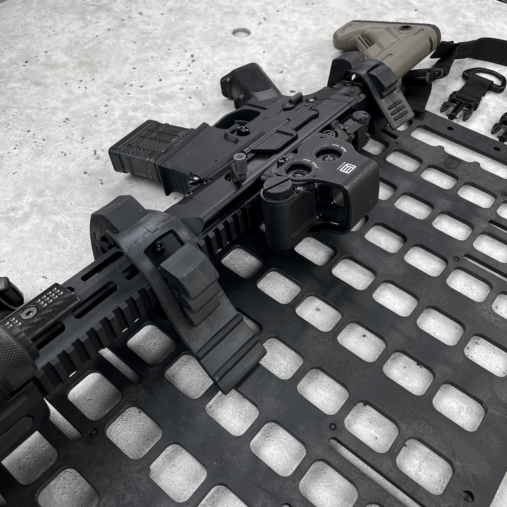 Vehicle Rifle Rack - Rubber Clamps + 12.25 X 21 RMP™ [Nut + Bolt]